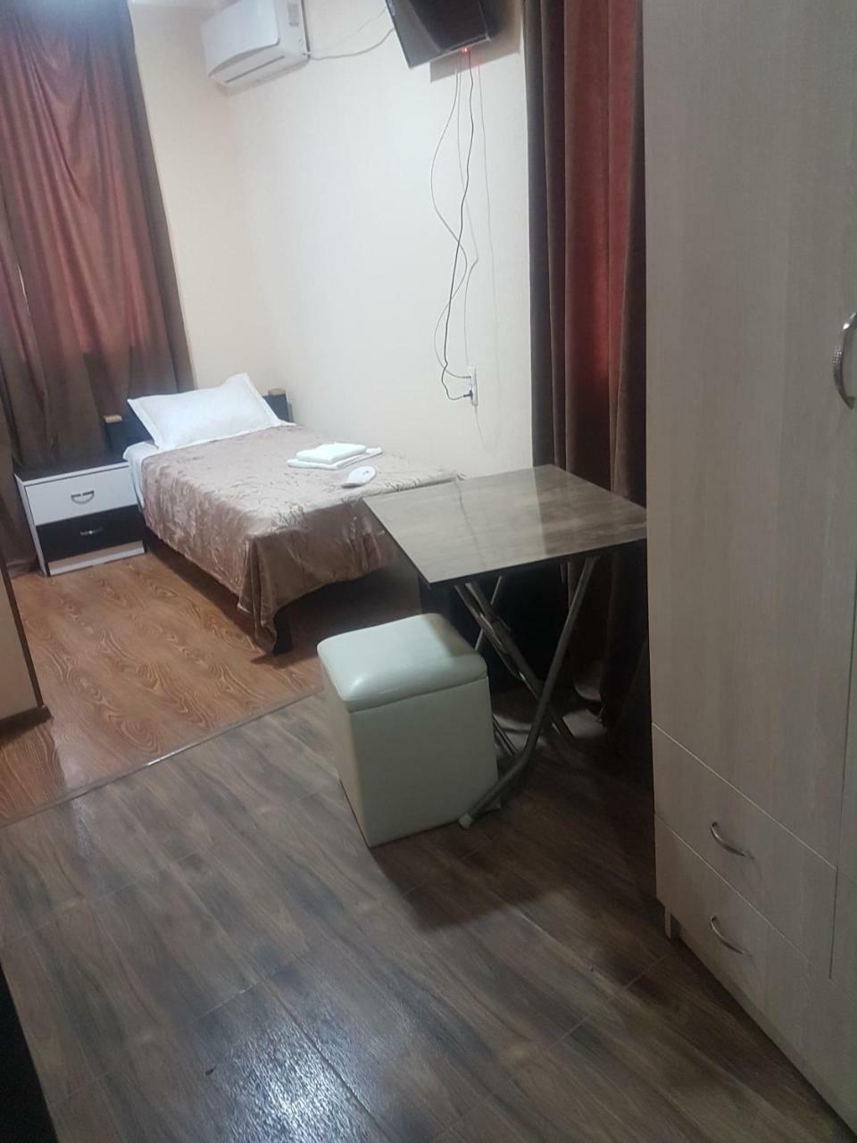 Hotel Leader Τυφλίδα Εξωτερικό φωτογραφία
