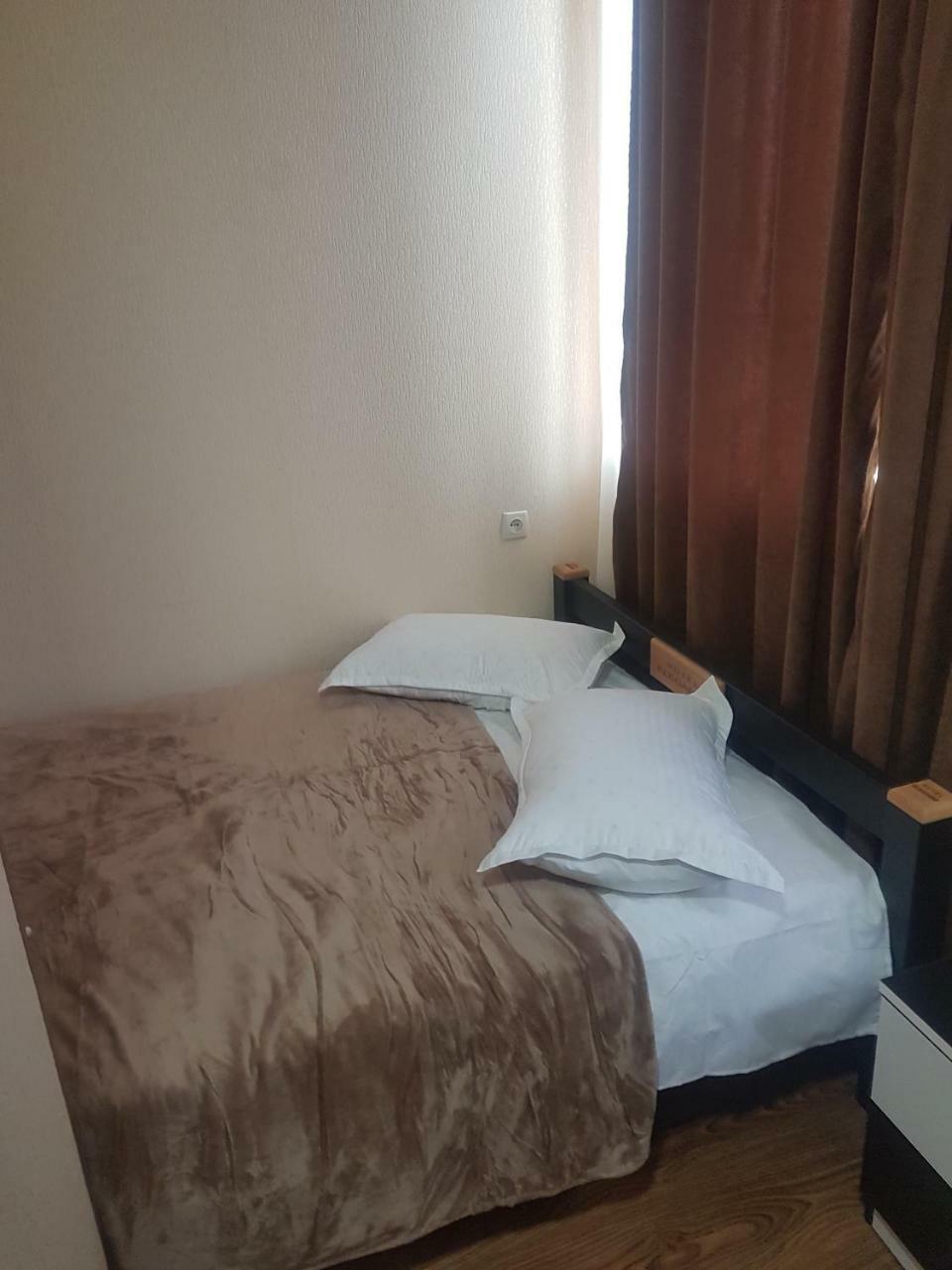 Hotel Leader Τυφλίδα Εξωτερικό φωτογραφία