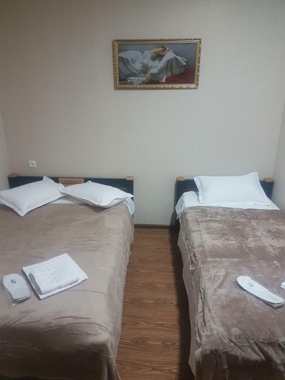 Hotel Leader Τυφλίδα Εξωτερικό φωτογραφία