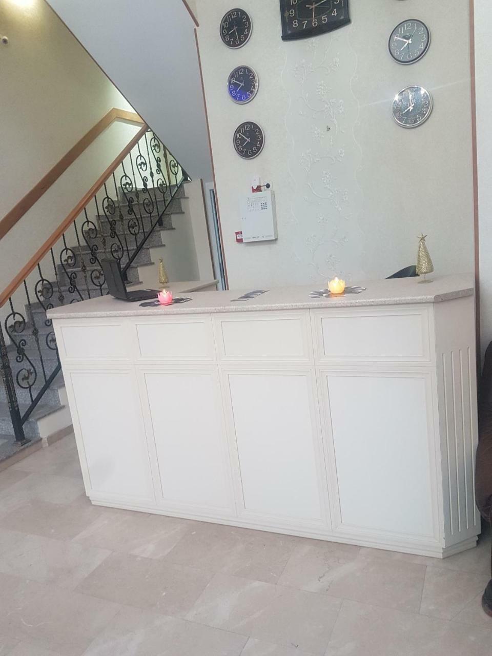 Hotel Leader Τυφλίδα Εξωτερικό φωτογραφία
